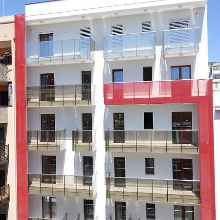 Central Modern Apartment Бари Экстерьер фото